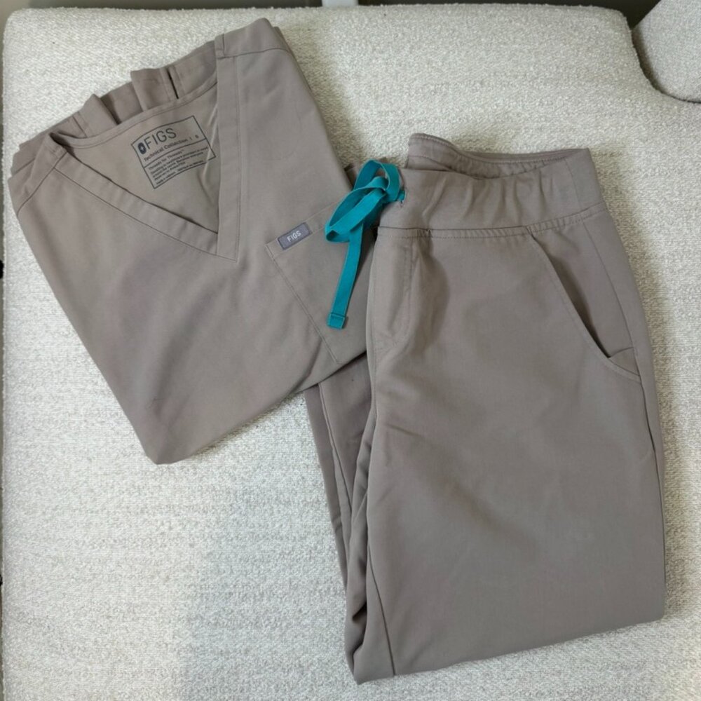 FIGS Boulder Scrub Set